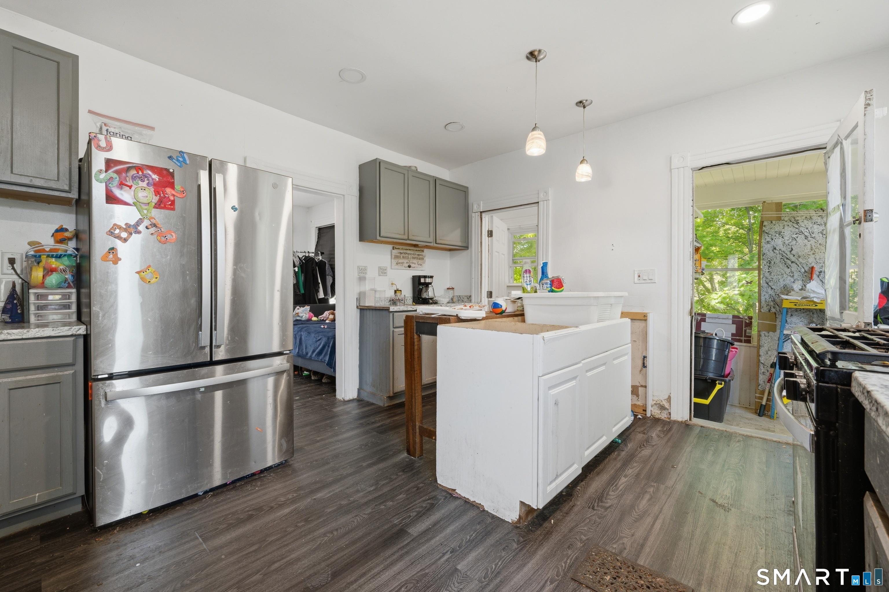 31 Smith Street Seymour CT 06483