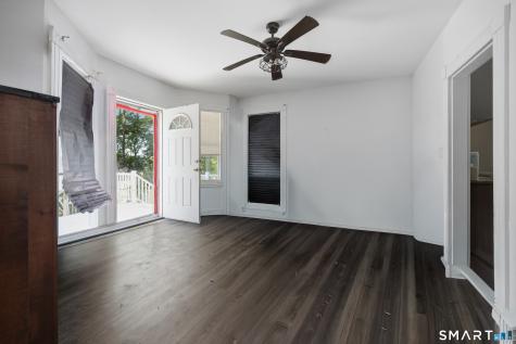 31 Smith Street Seymour CT 06483