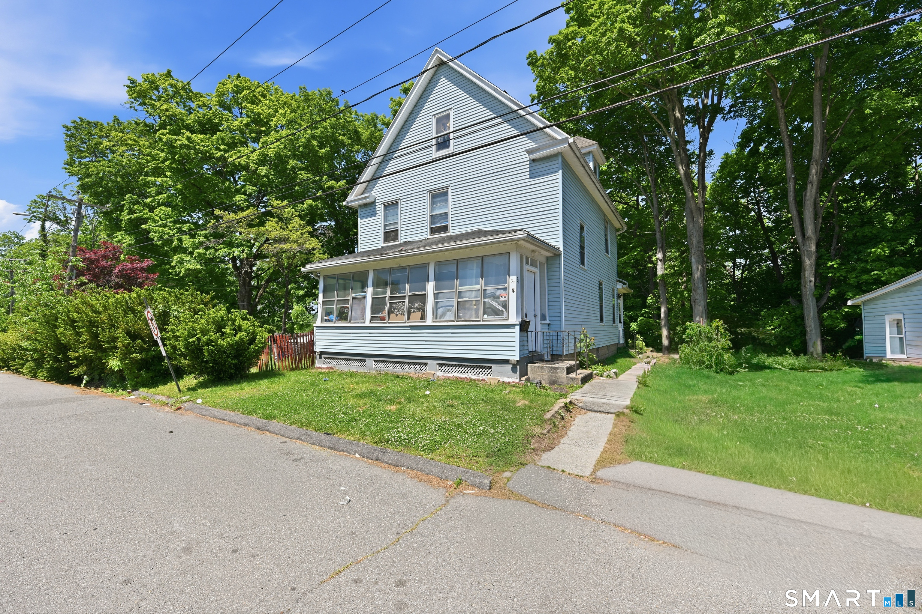 31 Smith Street Seymour CT 06483