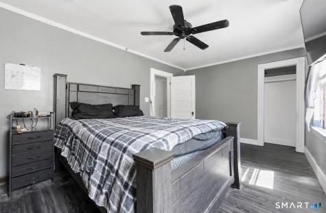 31 Smith Street Seymour CT 06483