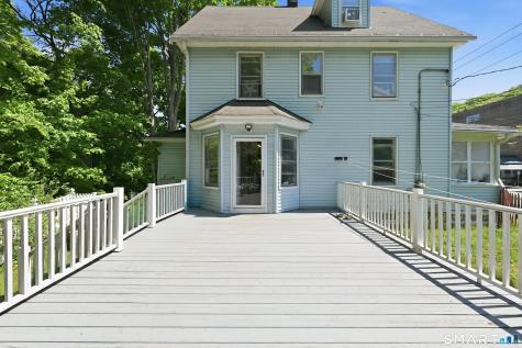 31 Smith Street Seymour CT 06483
