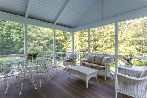 39 Wampum Hill Road Weston CT 06883