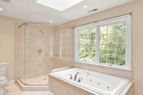 39 Wampum Hill Road Weston CT 06883