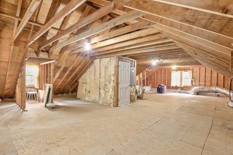 39 Wampum Hill Road Weston CT 06883