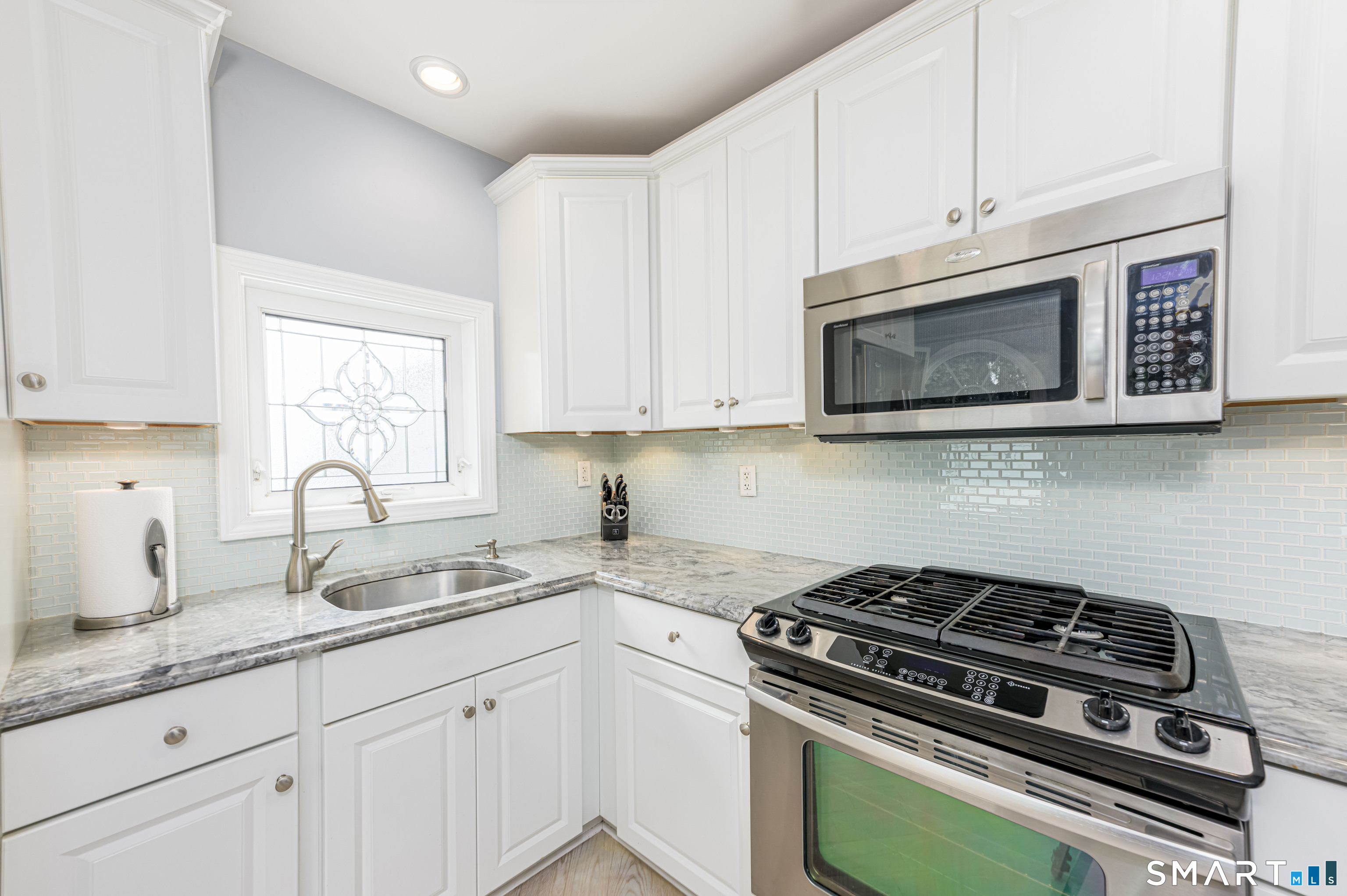 20 Pickett Street Milford CT 06460