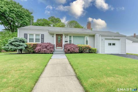 20 Pickett Street Milford CT 06460