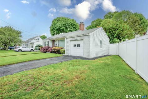 20 Pickett Street Milford CT 06460