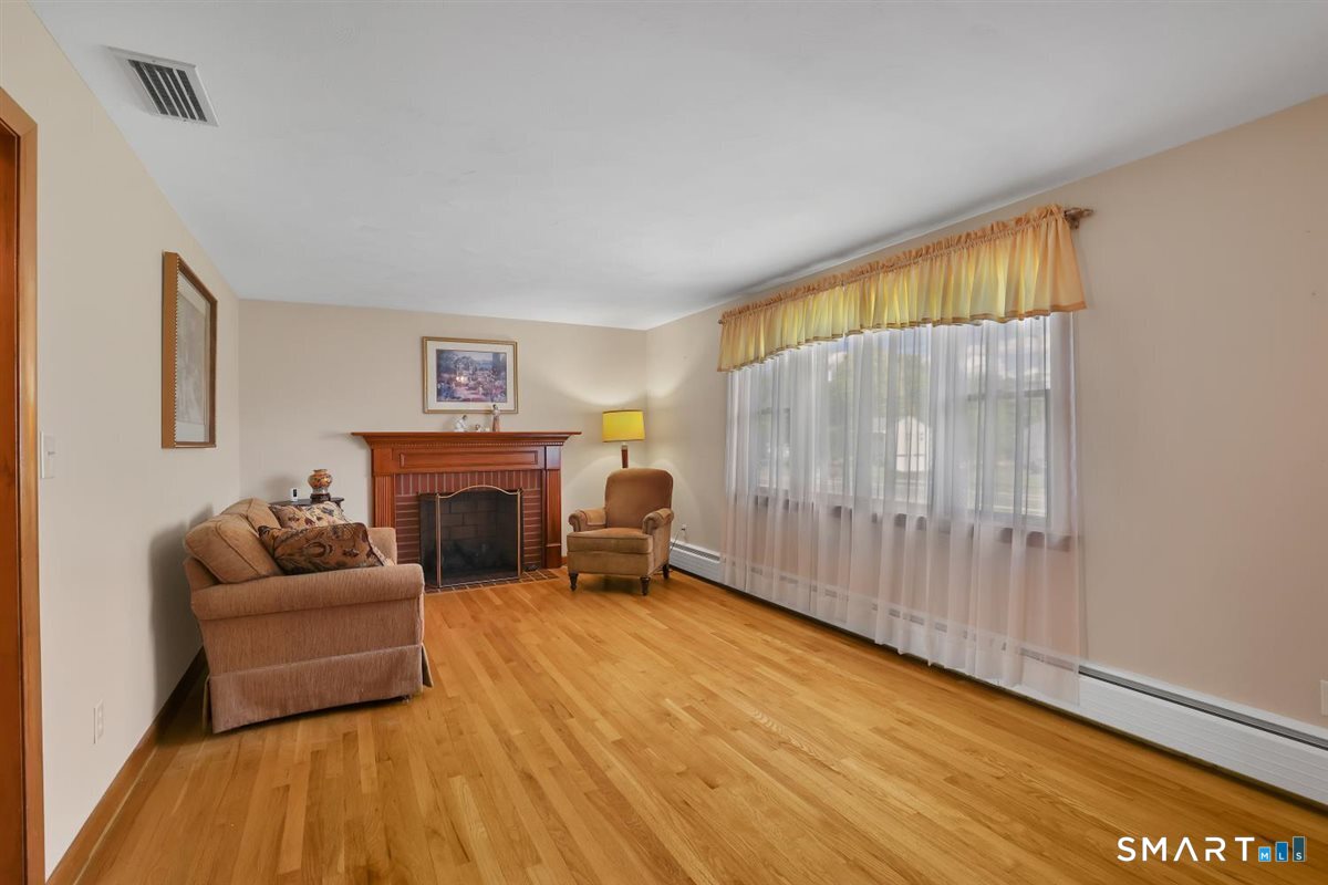 1211 Maple Street Rocky Hill CT 06067