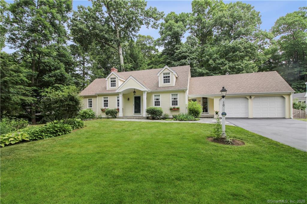 10 Virginia Lane Simsbury CT 06070