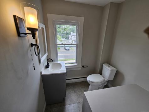 24 Lake Avenue Danbury CT 06810