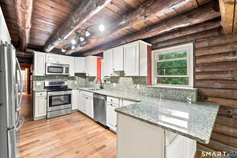 391 Old Post Road Tolland CT 06084