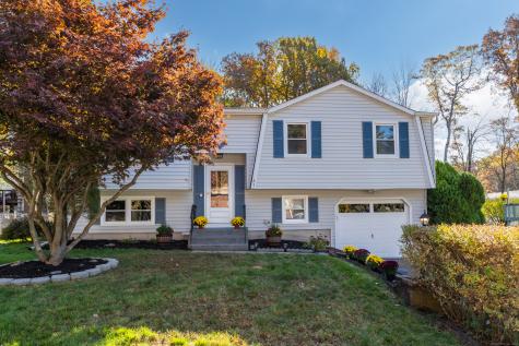 21 Schooner Lane Meriden CT 06451