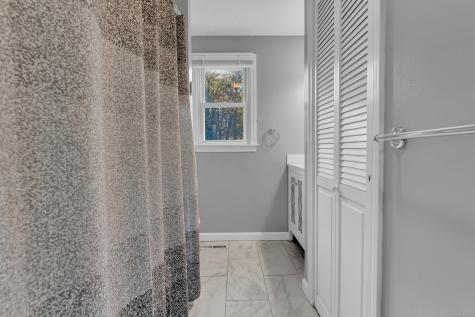 21 Schooner Lane Meriden CT 06451