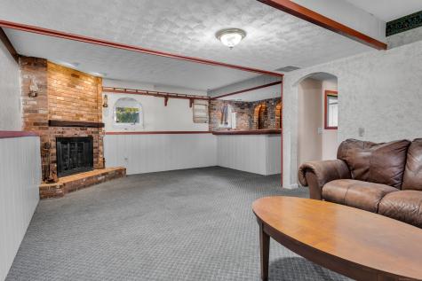 21 Schooner Lane Meriden CT 06451