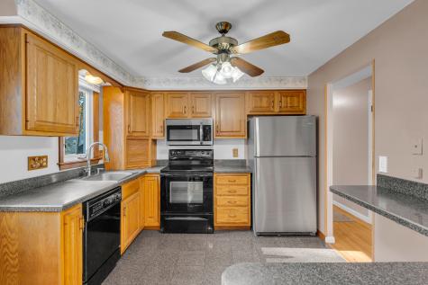 21 Schooner Lane Meriden CT 06451