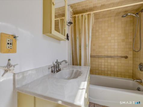 220 Thayer Road Haddam CT 06441