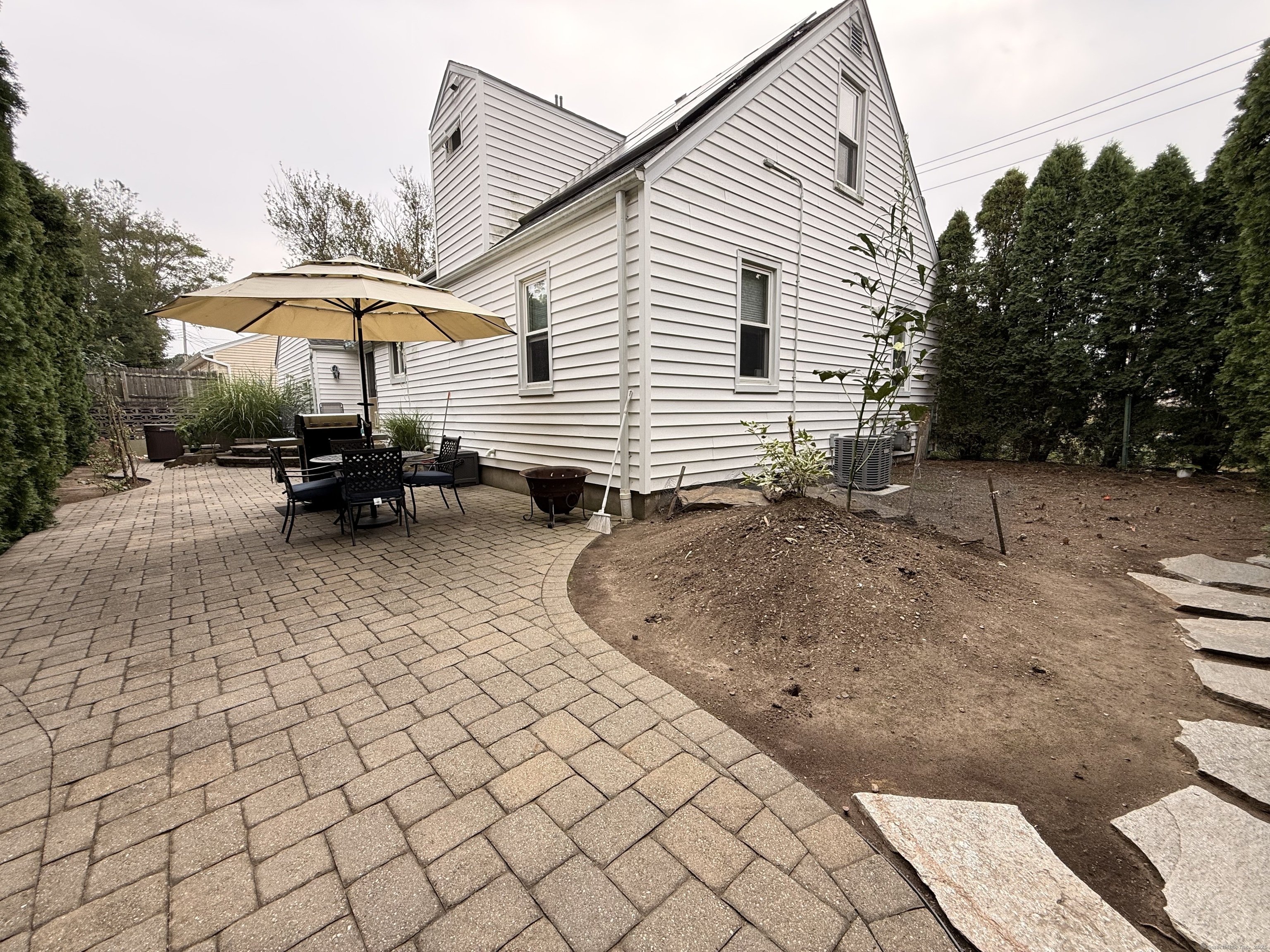 23 Utica Street Milford CT 06461