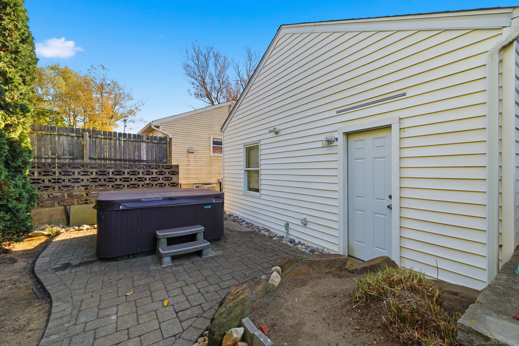 23 Utica Street Milford CT 06461