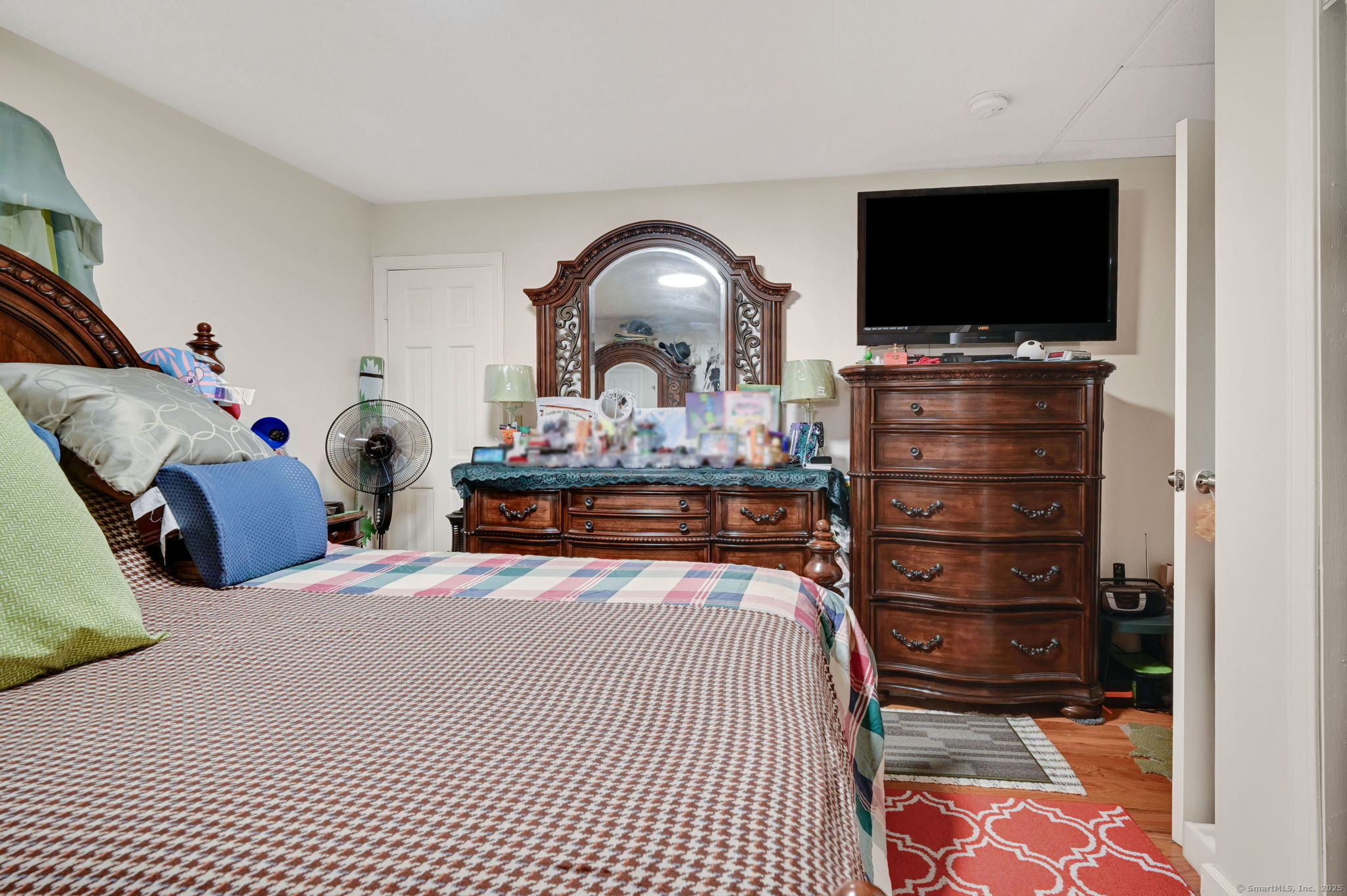 18 Englewood Avenue Bloomfield CT 06002