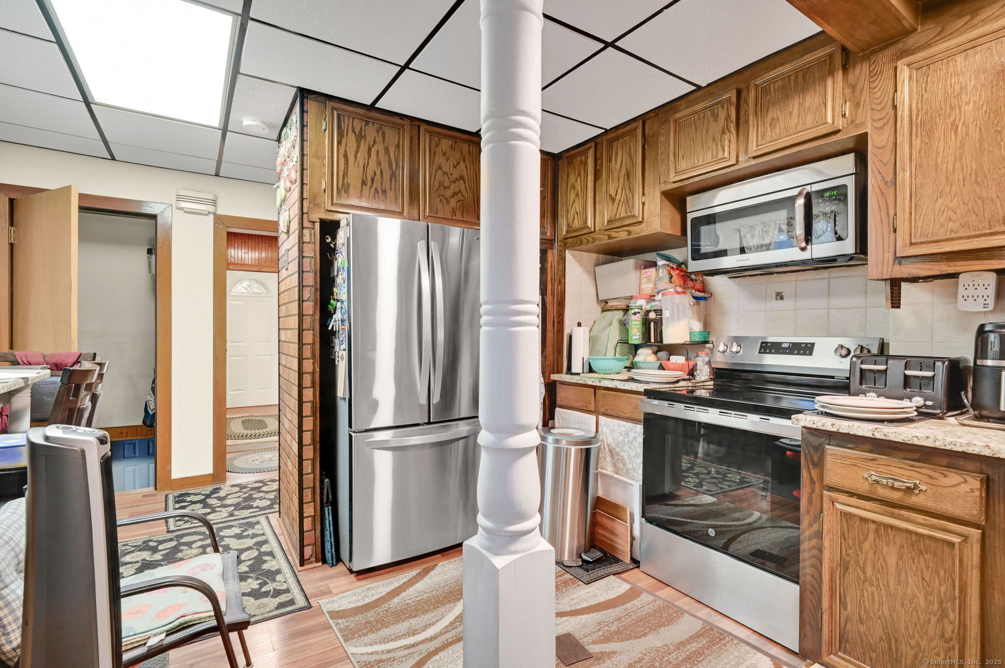 18 Englewood Avenue Bloomfield CT 06002