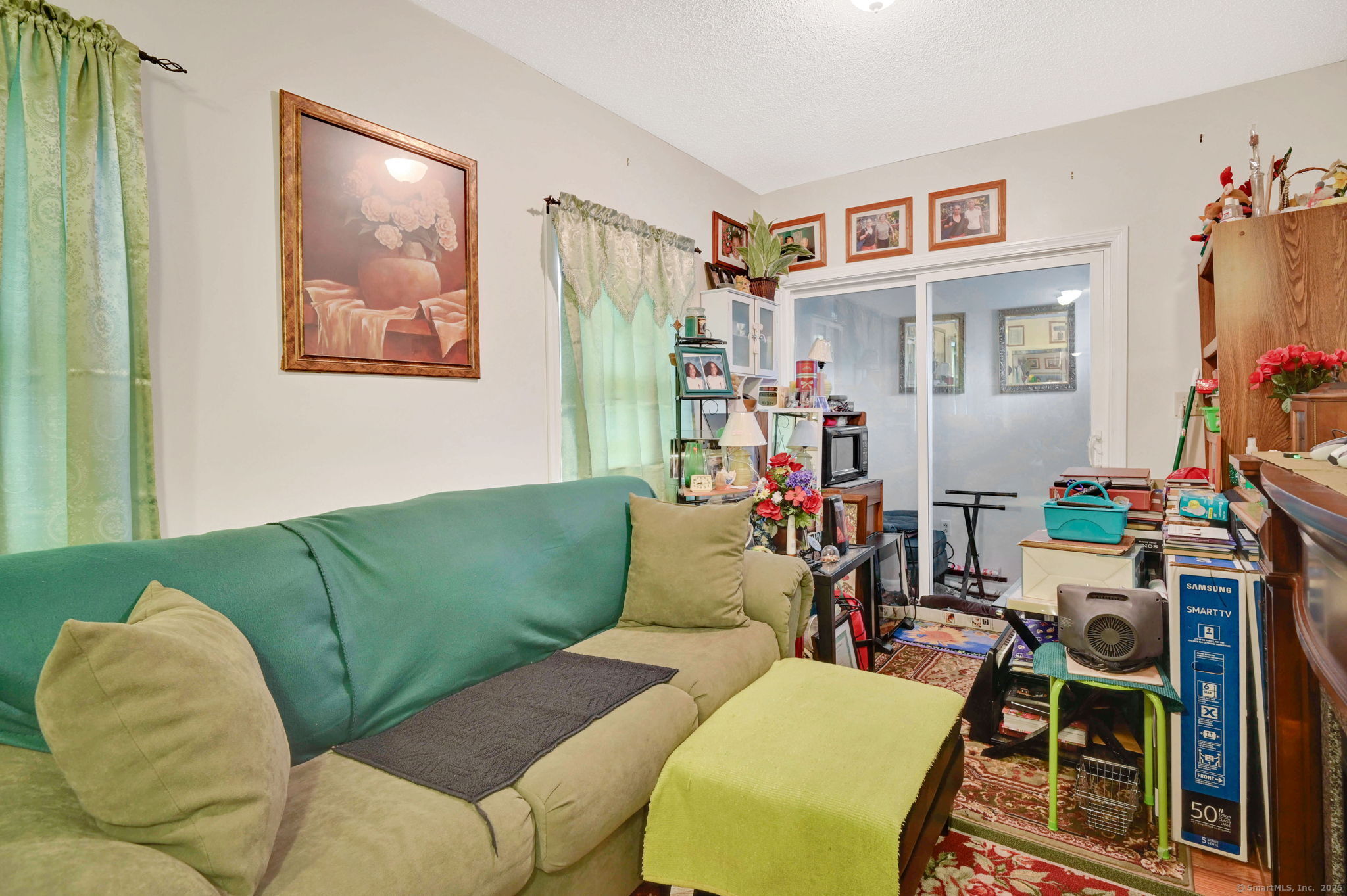 18 Englewood Avenue Bloomfield CT 06002