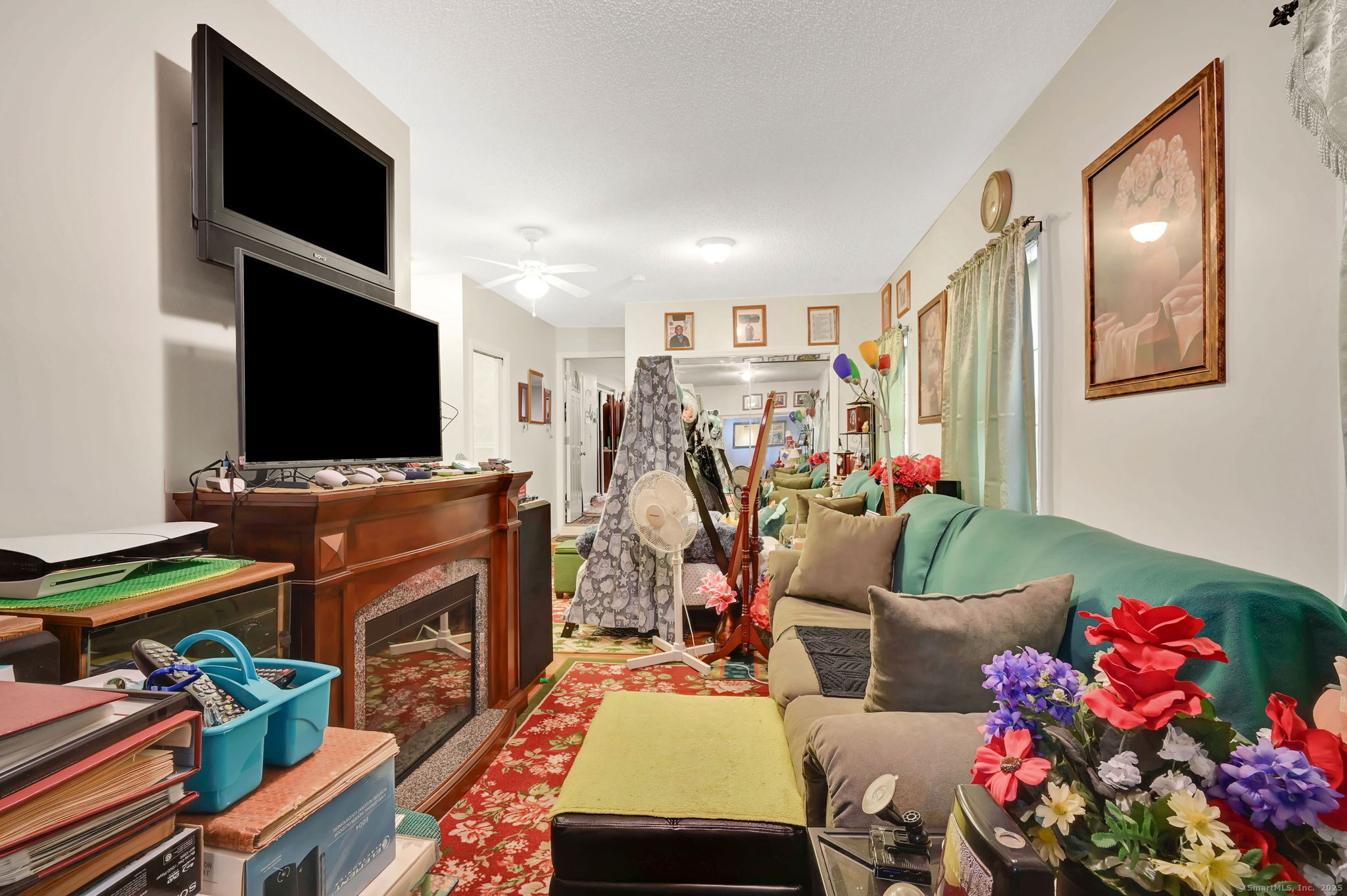 18 Englewood Avenue Bloomfield CT 06002