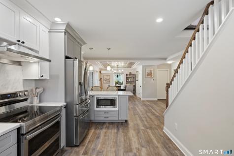 516 Stillwater Road Stamford CT 06902
