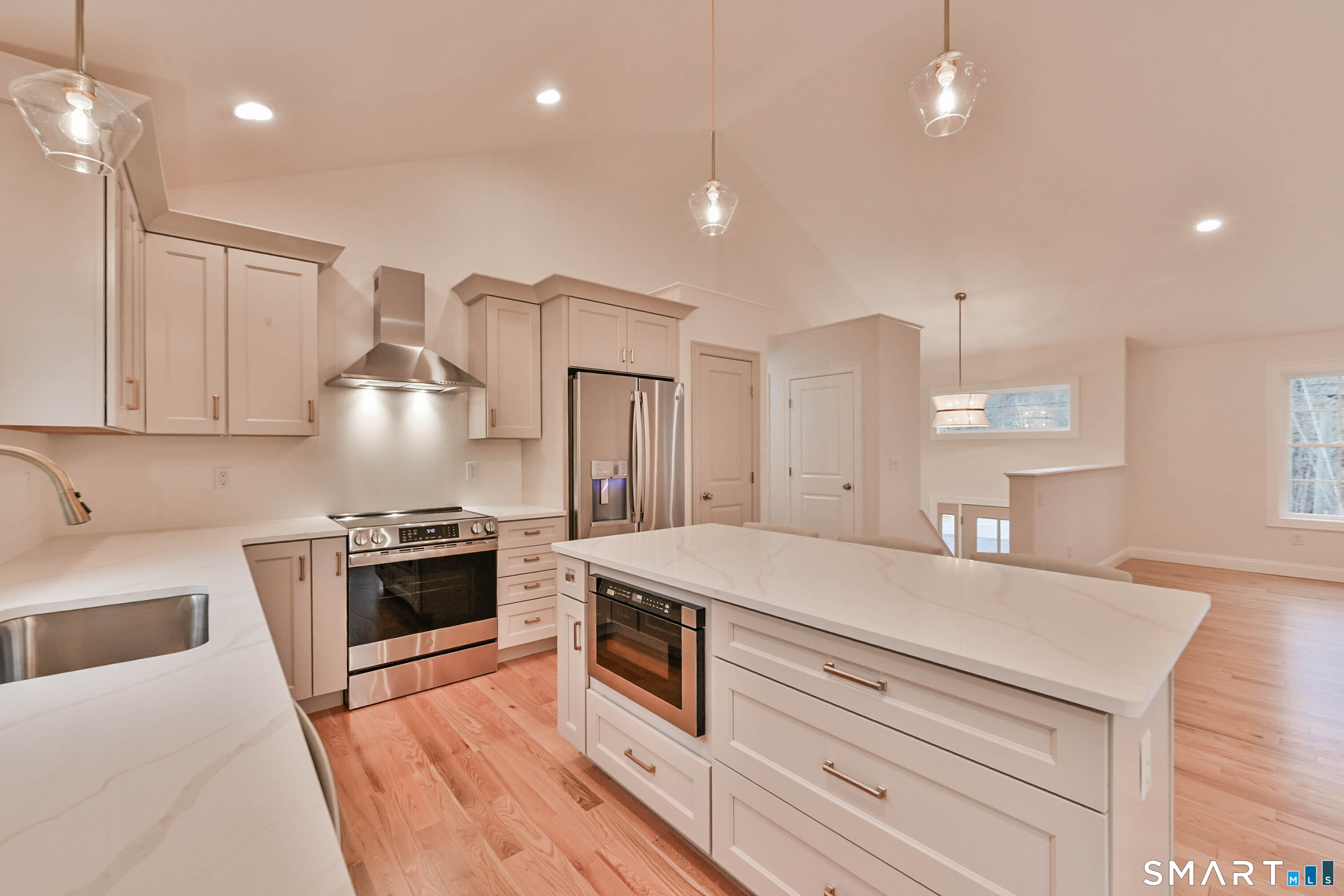 187 Thompson Road Thompson CT 06277