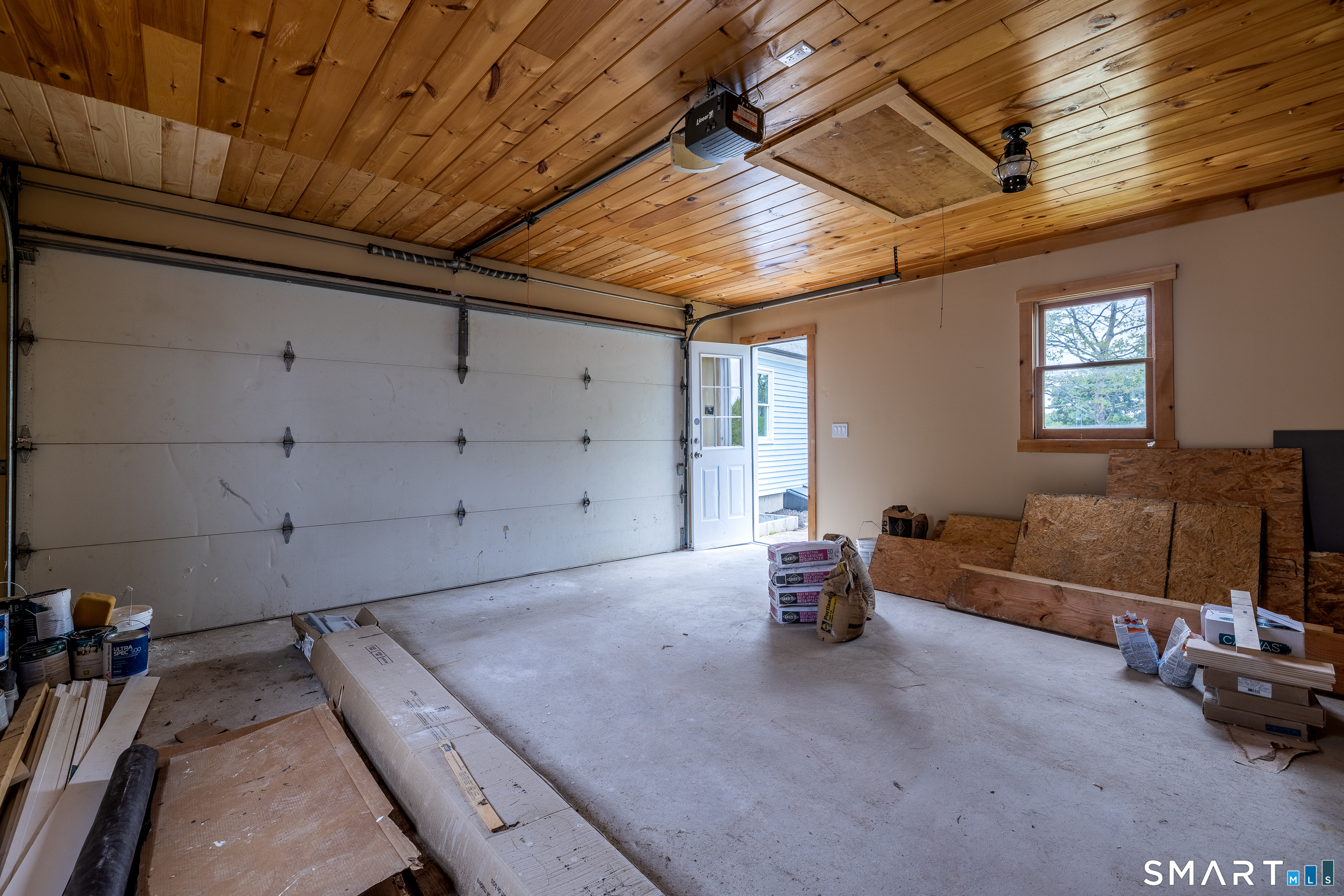 14 Catherine Court Milford CT 06460