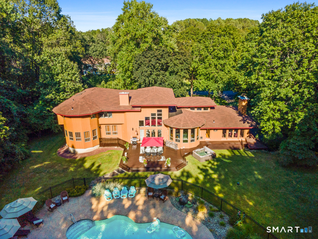85 Norrans Ridge Drive Ridgefield CT 06877