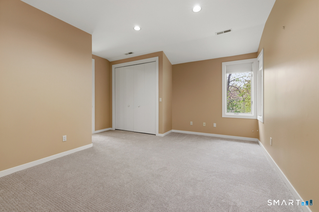85 Norrans Ridge Drive Ridgefield CT 06877