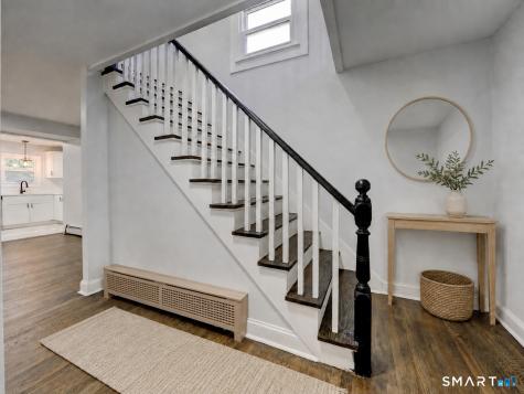46 Middlefield Street Middletown CT 06457