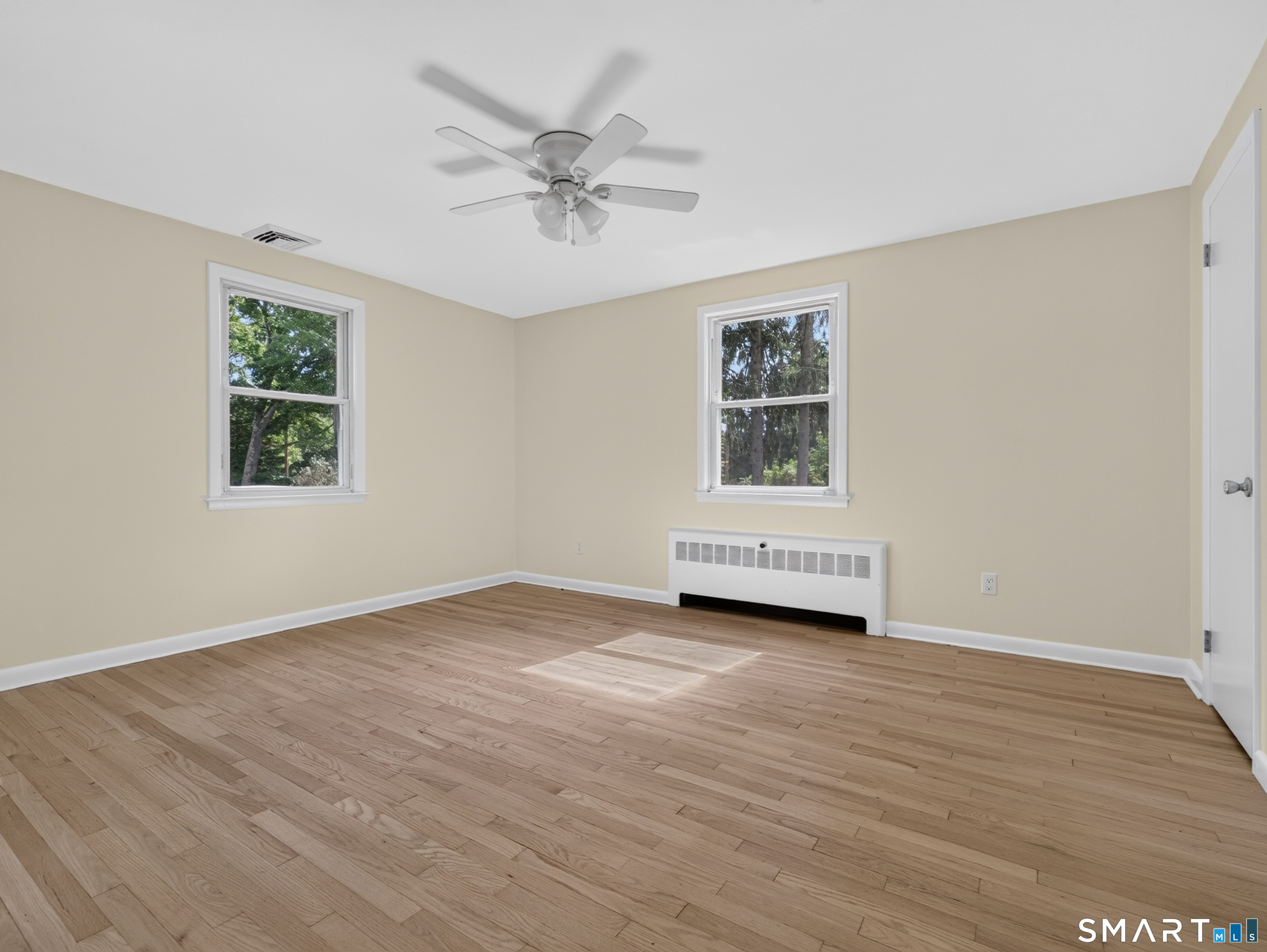 527 Clintonville Road North Haven CT 06473