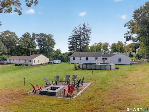 527 Clintonville Road North Haven CT 06473
