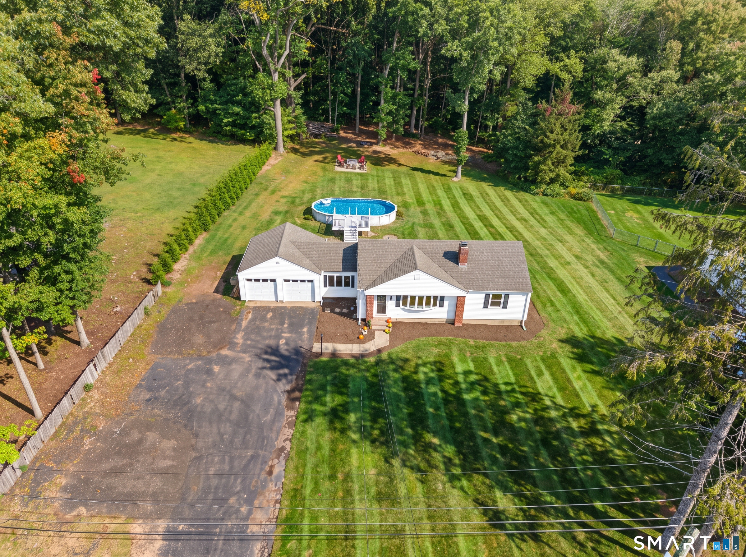 527 Clintonville Road North Haven CT 06473