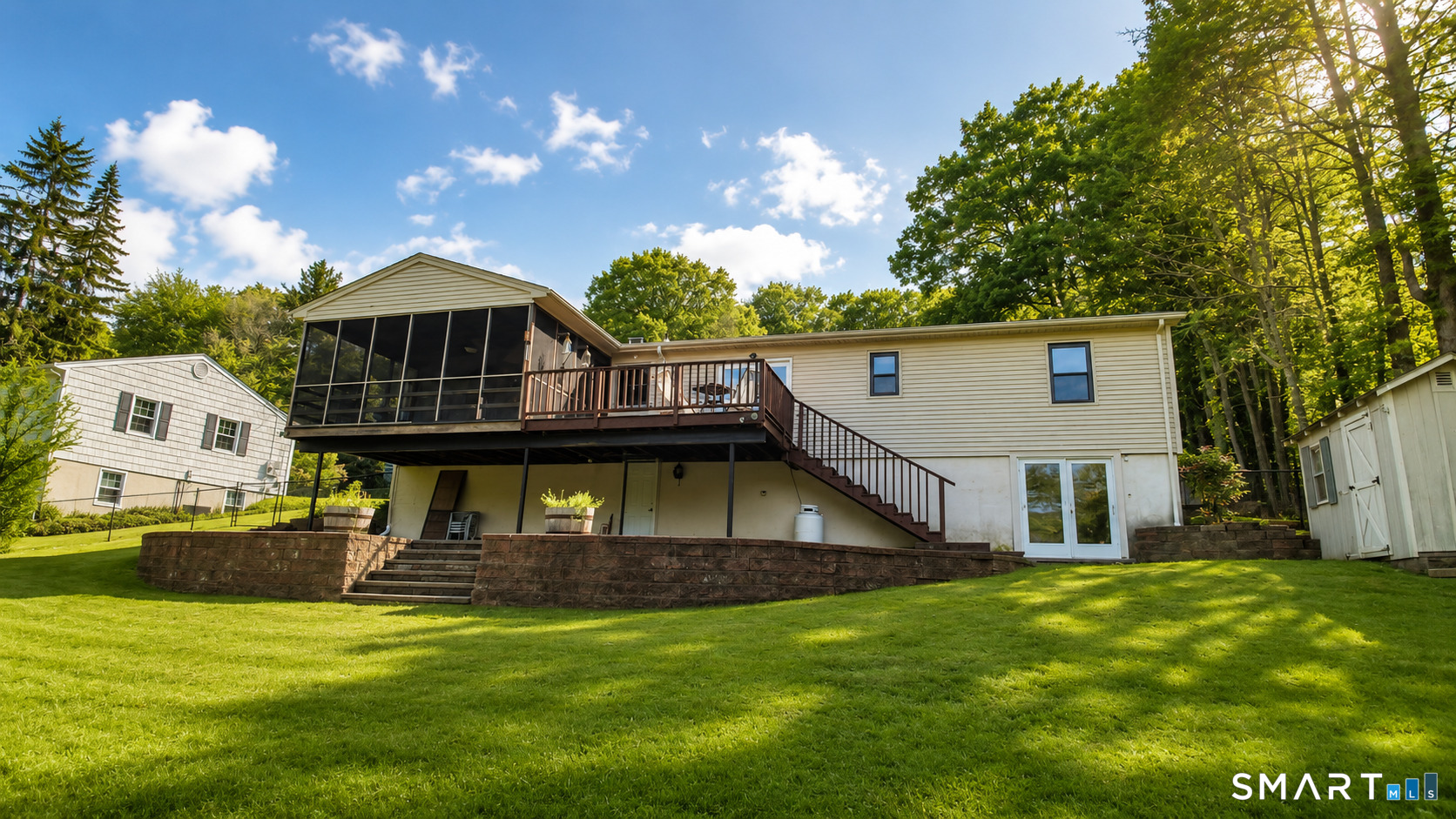 25 Dana Road Danbury CT 06811