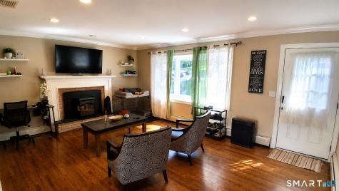 25 Dana Road Danbury CT 06811