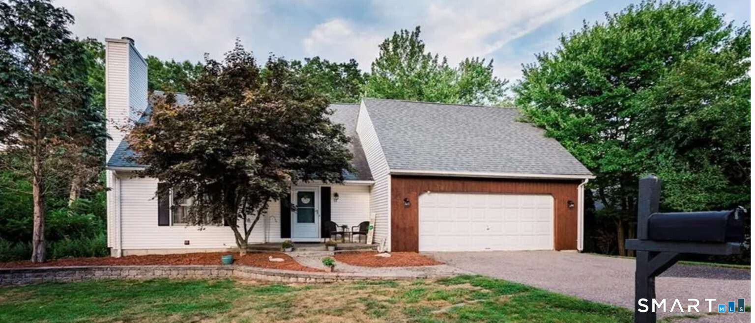17 Horizon Avenue Windham CT 06226
