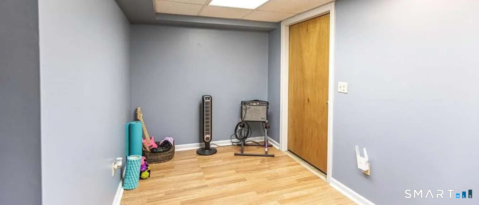 17 Horizon Avenue Windham CT 06226