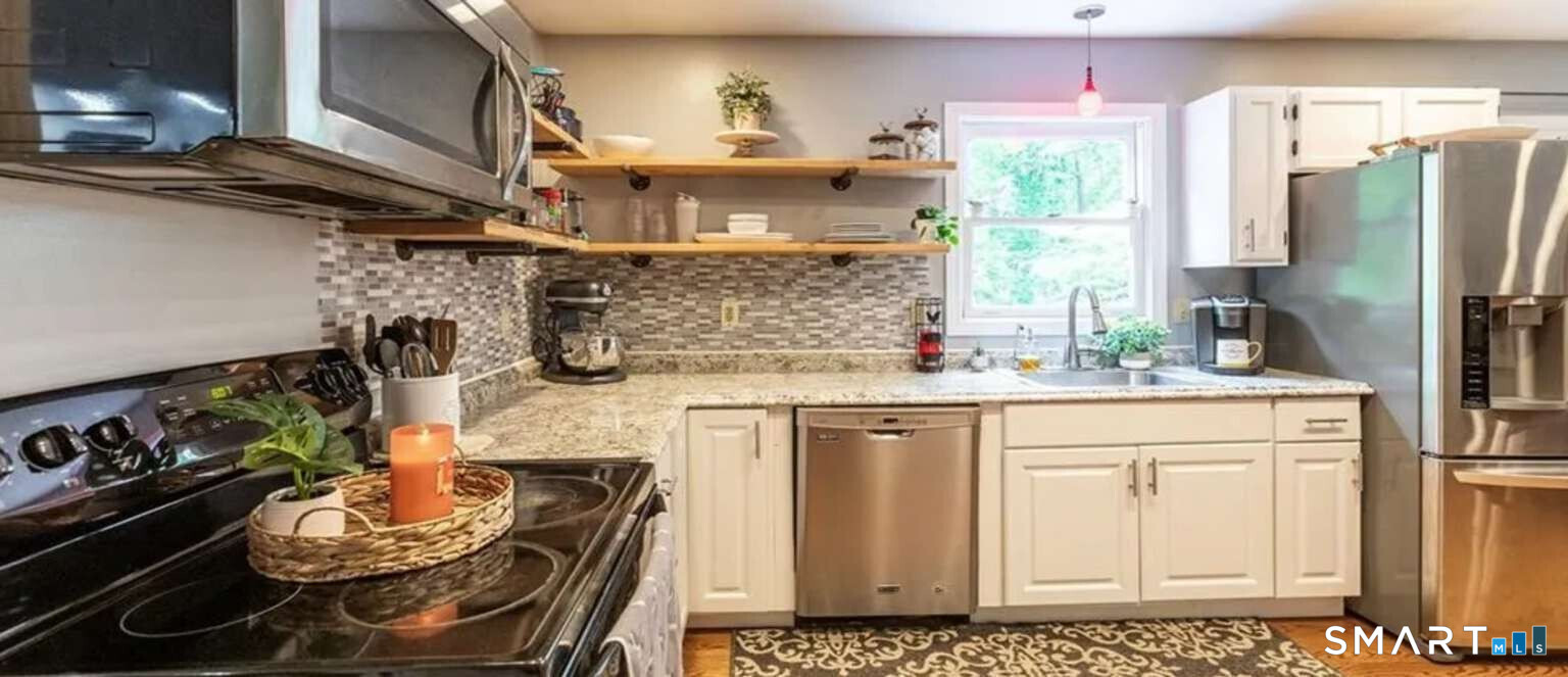 17 Horizon Avenue Windham CT 06226