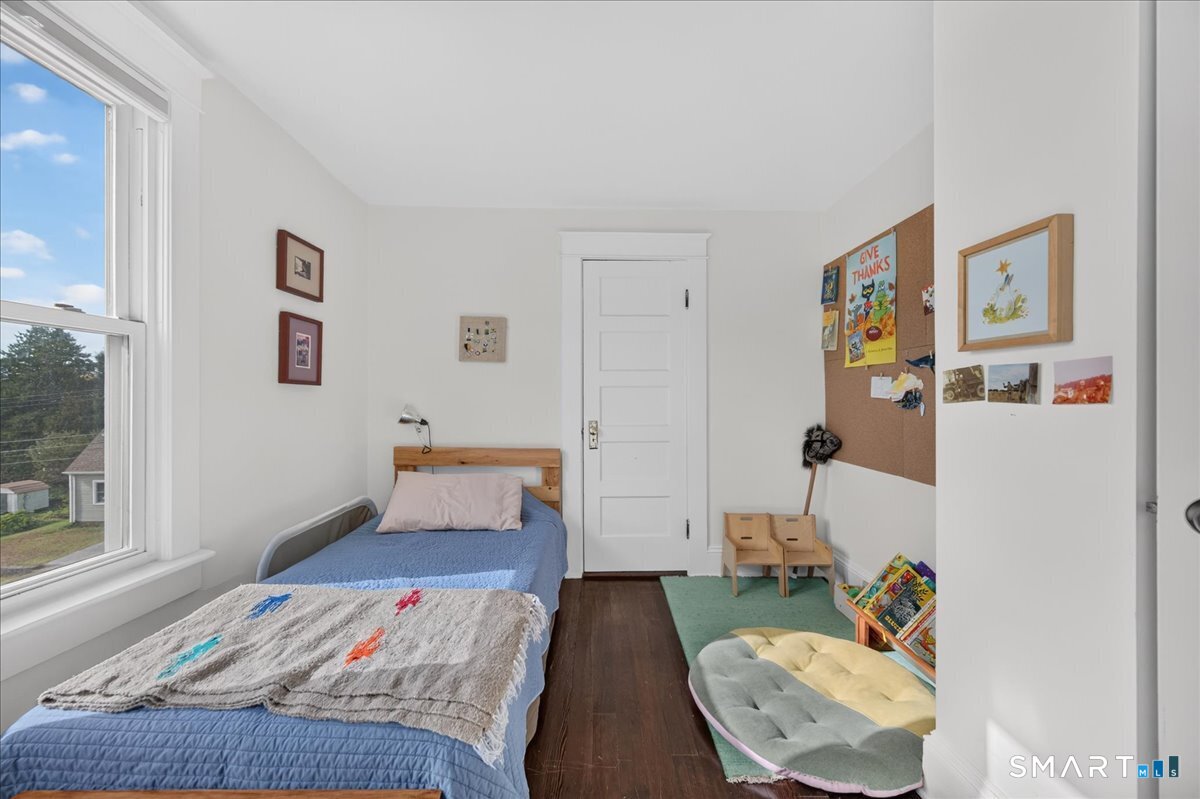 24 Maple Street Griswold CT 06351