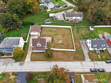 24 Maple Street Griswold CT 06351