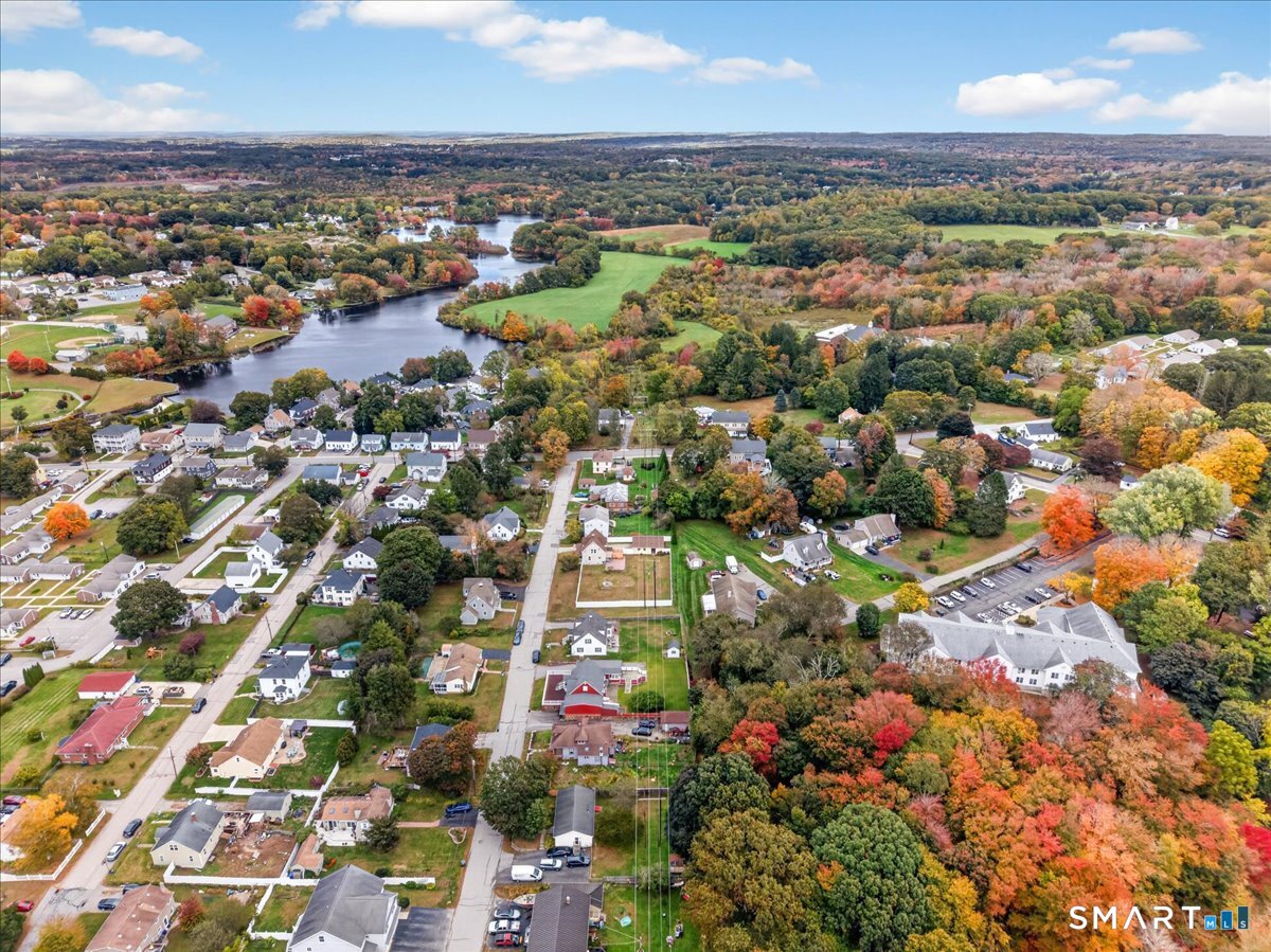 24 Maple Street Griswold CT 06351