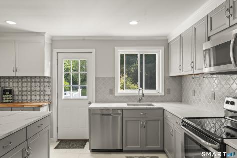 611 Route 163 Montville CT 06353