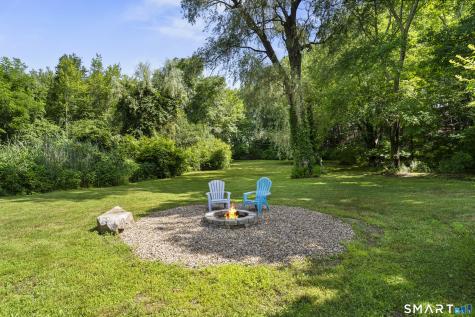 611 Route 163 Montville CT 06353