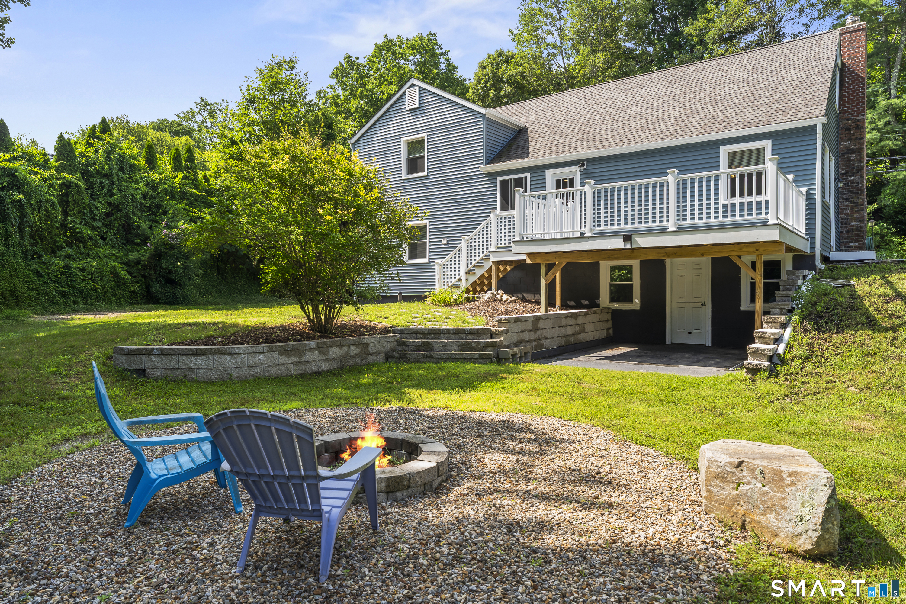 611 Route 163 Montville CT 06353