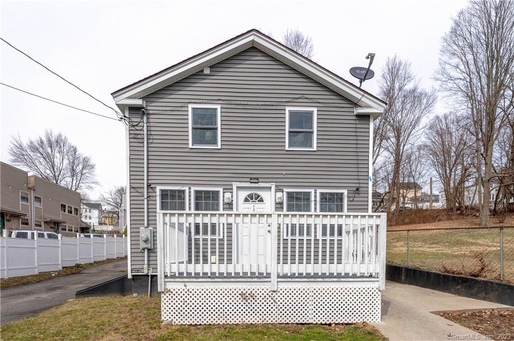 28 Sarsfield Street Waterbury CT 06704