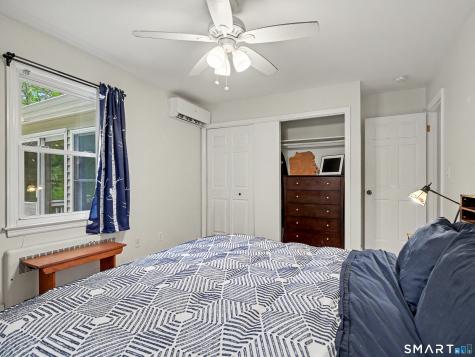 17 North Forest Circle West Haven CT 06516