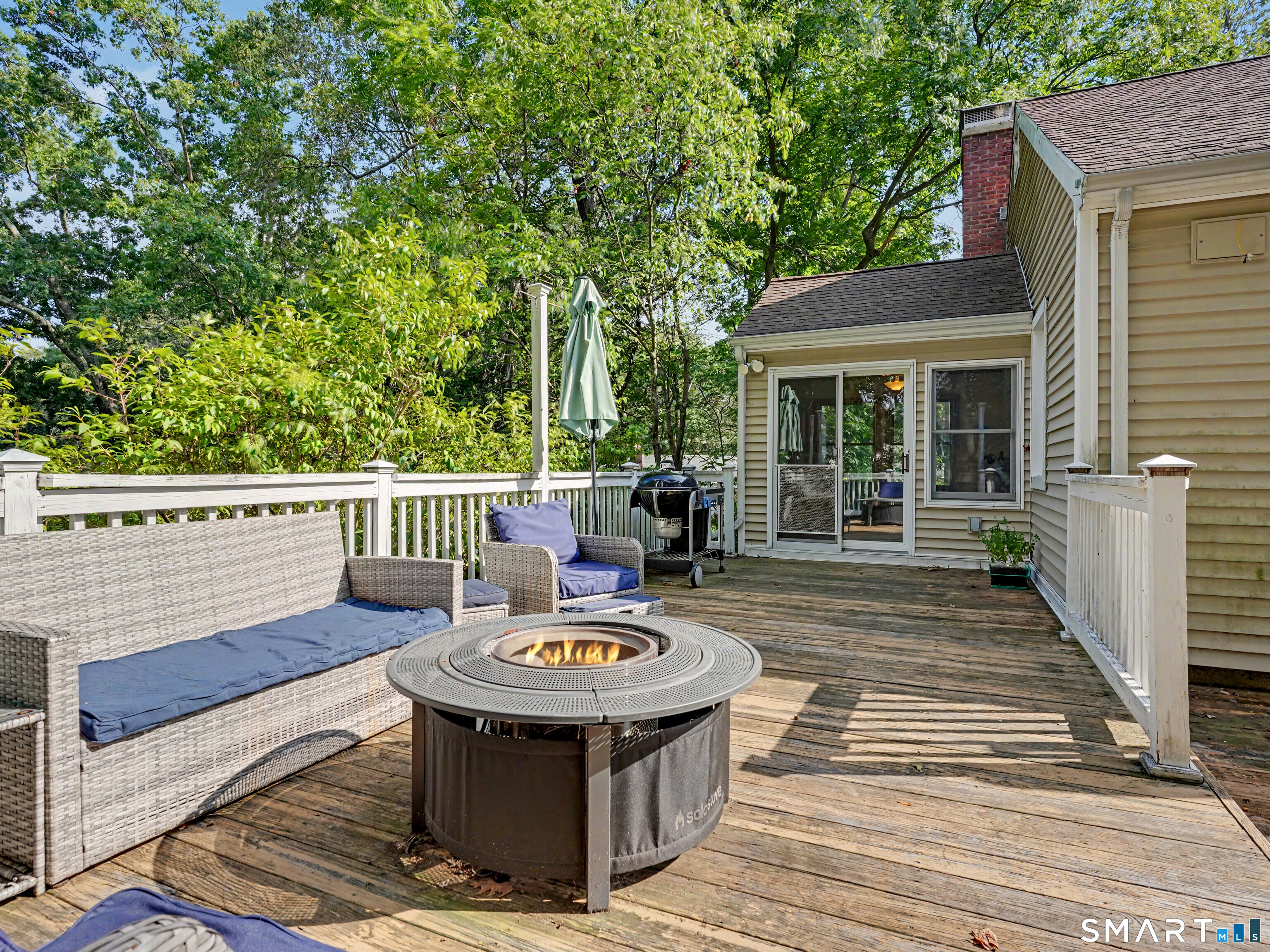 17 North Forest Circle West Haven CT 06516