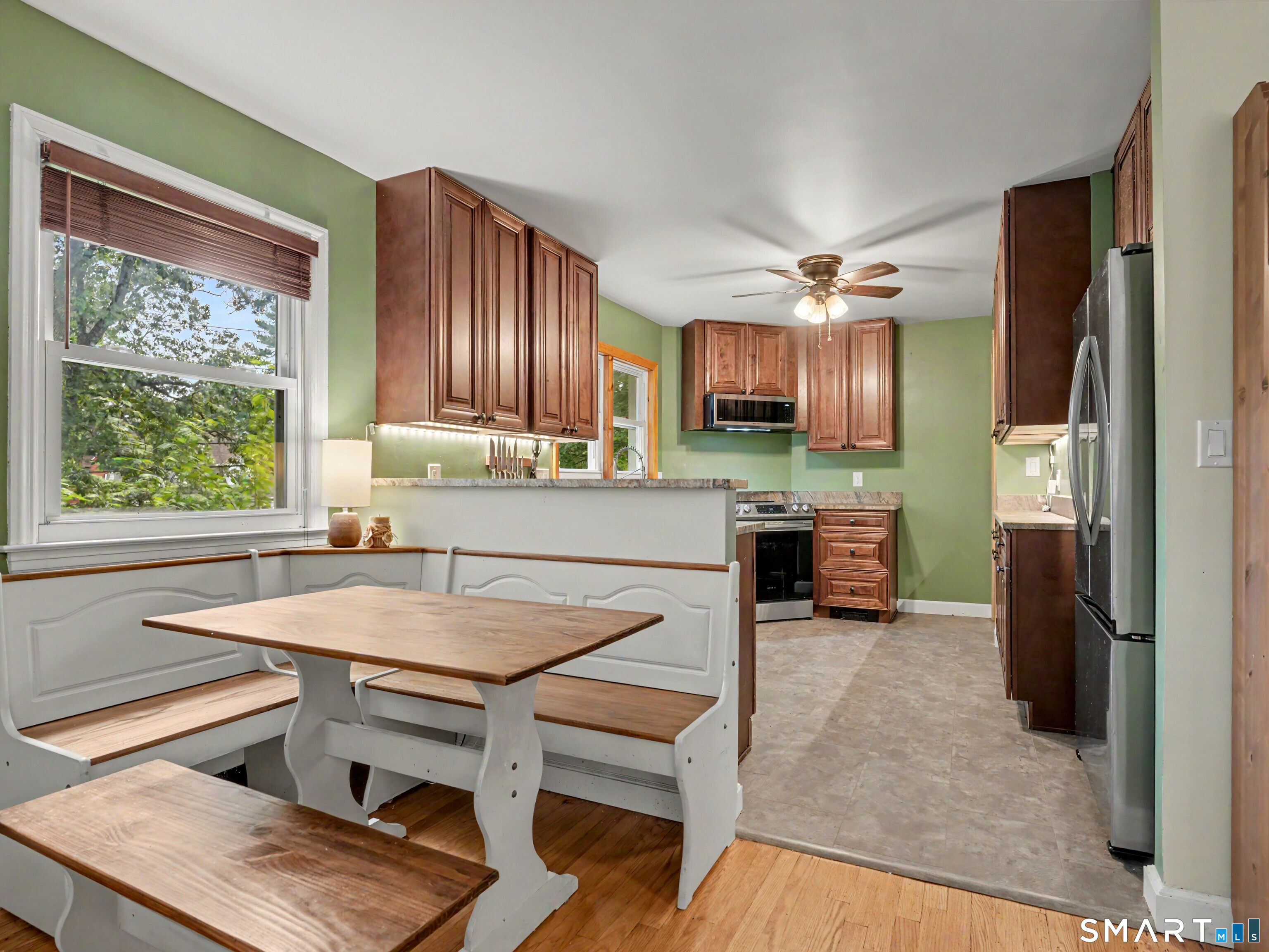 17 North Forest Circle West Haven CT 06516